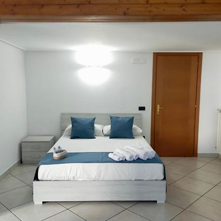 Amici Villa Castellammare di Stabia Exteriör bild