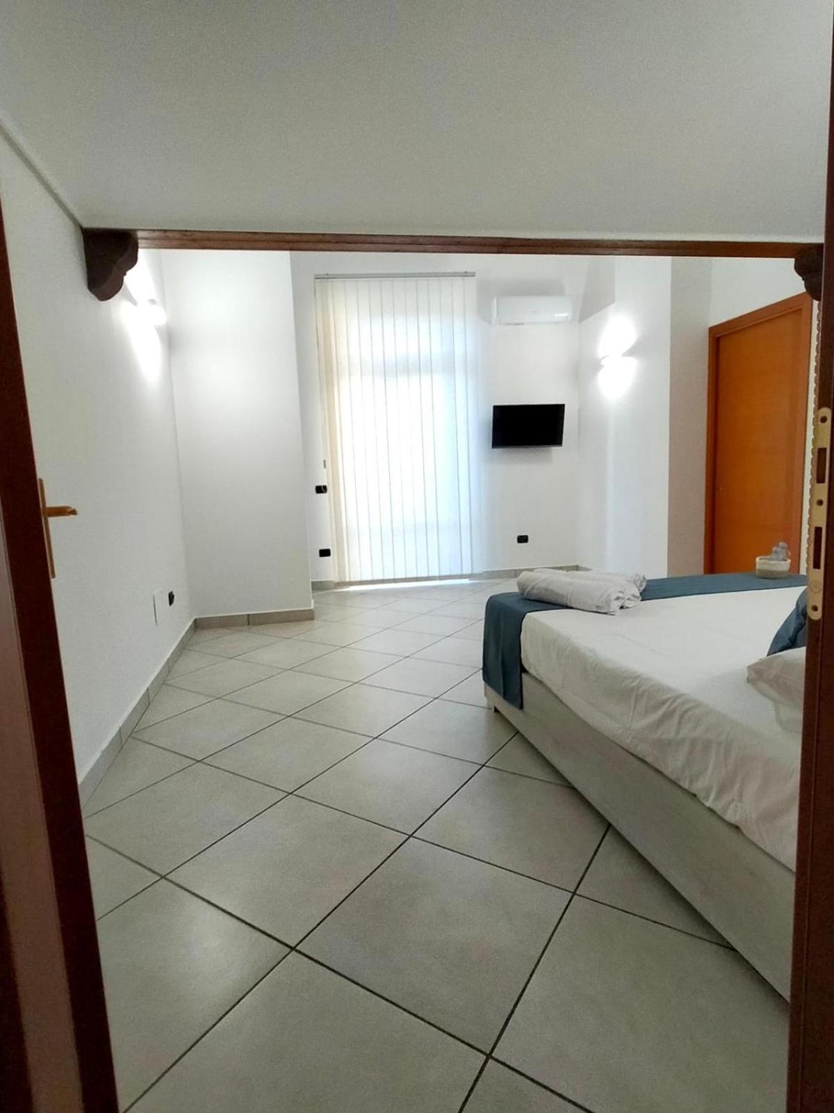 Amici Villa Castellammare di Stabia Exteriör bild